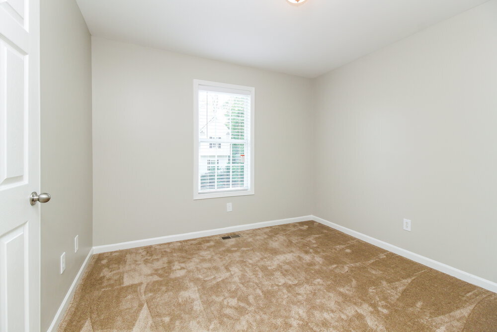 Building Photo - 5981 Tate Dr