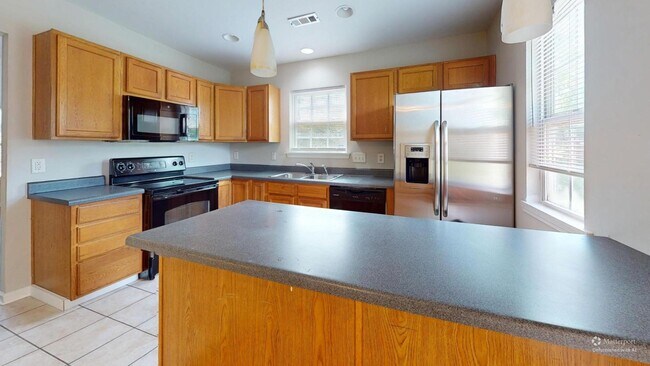 Building Photo - 10131 Ballyclare Ct