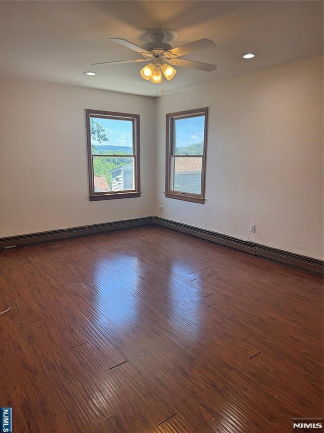 Building Photo - 111 Wessington Ave