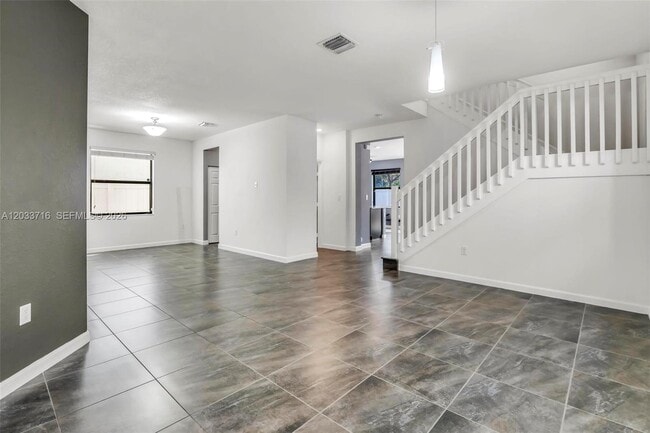 Building Photo - 3440 W 100th Terrace