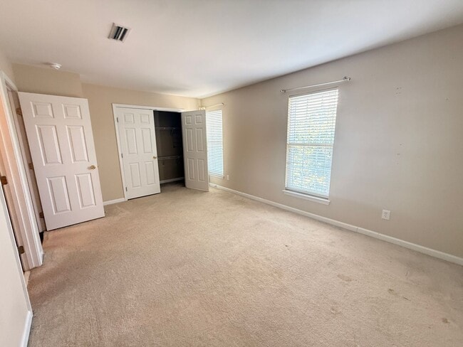 Building Photo - 15641 Castle Watch Ave