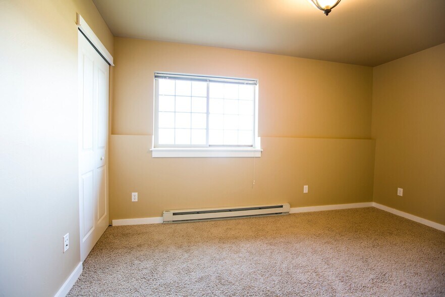 Building Photo - 4645 Bembrick St