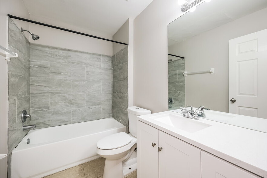 Building Photo - 1216 Belgrave St