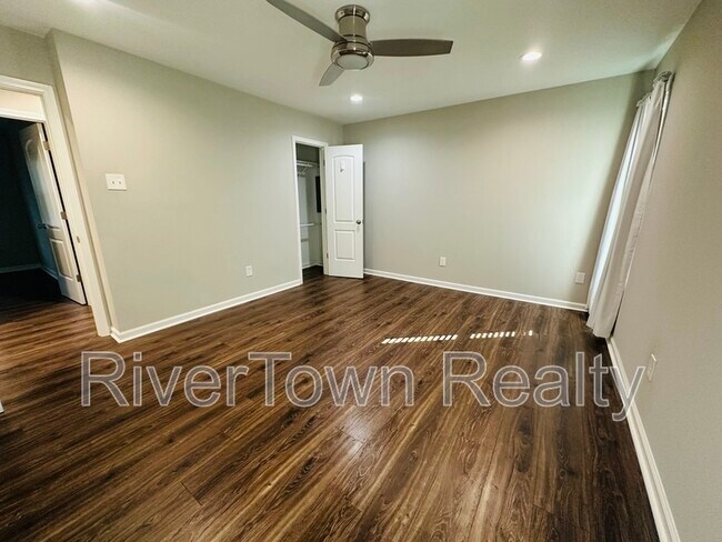 Building Photo - 887 Quail Chase Ln