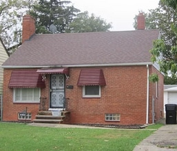 Building Photo - 4404 E 175th St