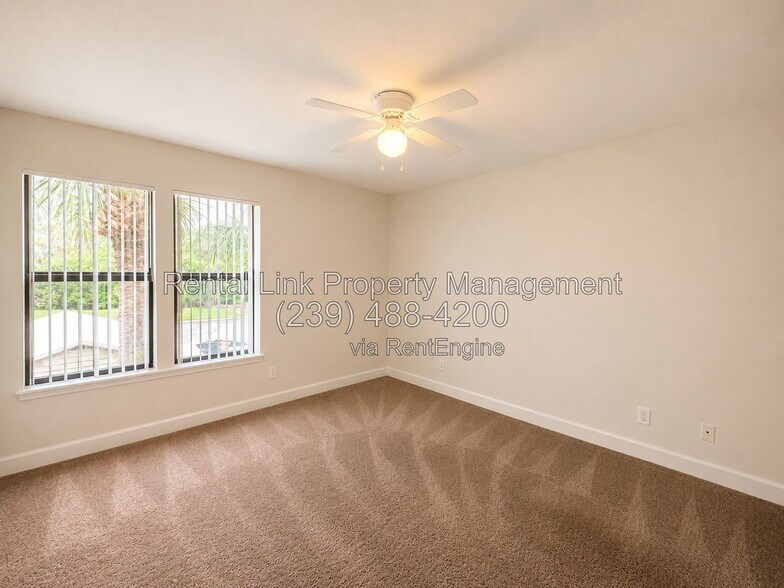 Building Photo - 4009 Crockers Lake Blvd