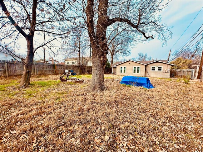 Building Photo - 103 Prince Dr