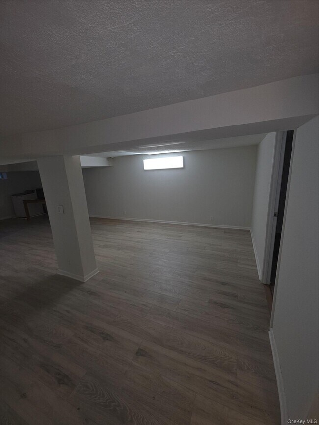 Building Photo - 3766 Bronxwood Ave