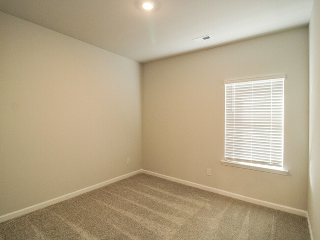 Building Photo - East Limestone Home at Craft Springs near Mooresville Rd and New Publix!