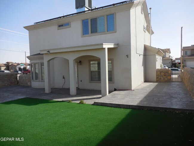 Building Photo - 3143 Red Maple