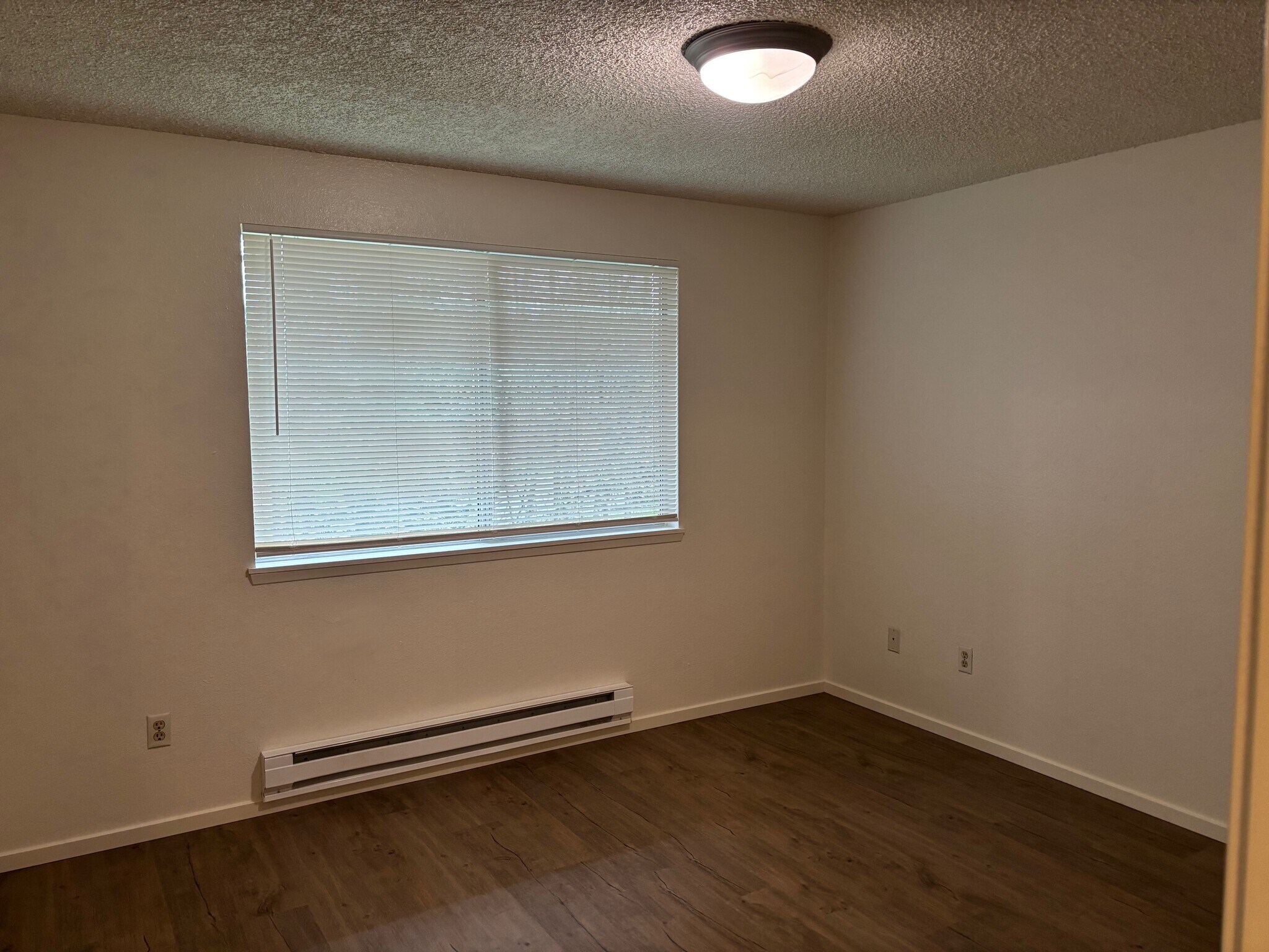 Building Photo - 10428 29th St E