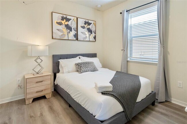 Building Photo - 8896 Bengal Ct