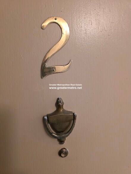 Building Photo - 207 Salem St