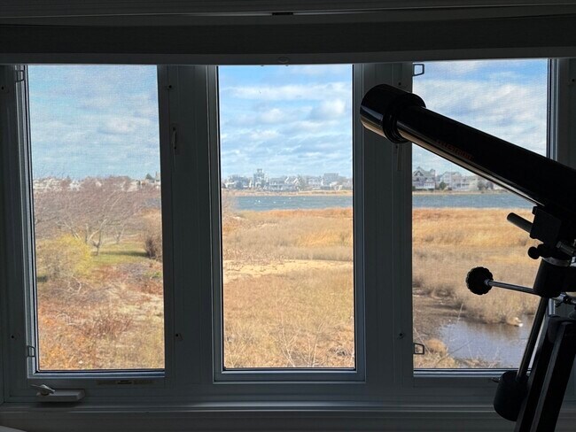 Building Photo - 7 Nancy St