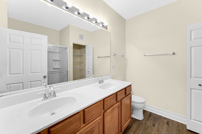 Building Photo - 10201 Camden Ln