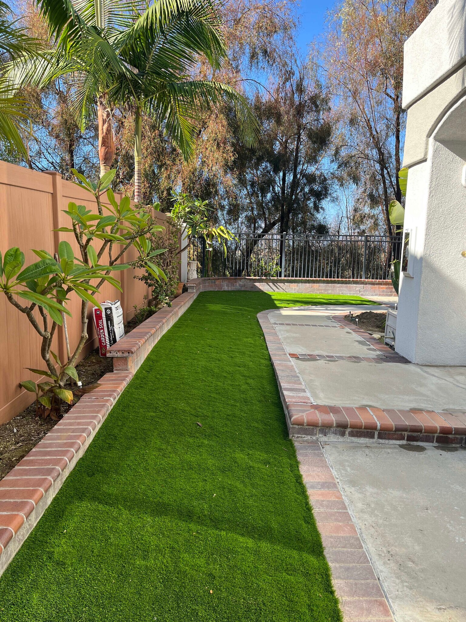 Building Photo - 28277 Via Luis