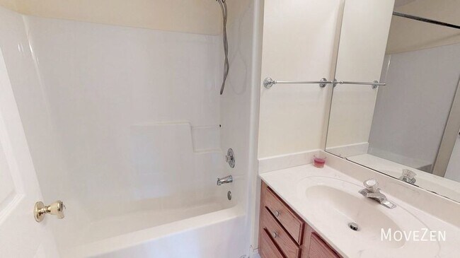 Building Photo - 2800 Berry Patch Ct