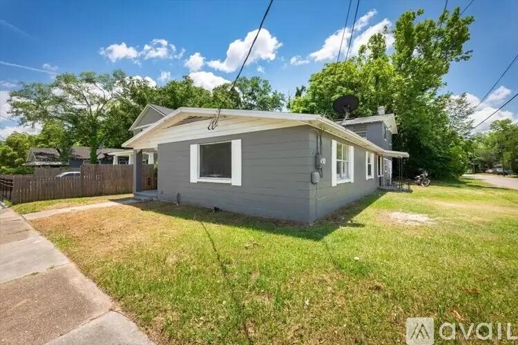 Building Photo - 2940 Fitzgerald St