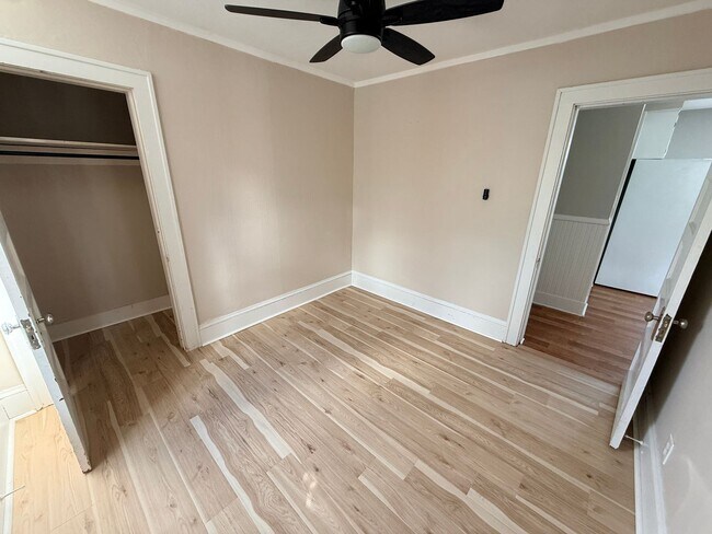 Building Photo - 100 Green St