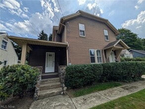 Building Photo - 486 Needham Ave