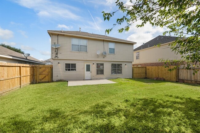 Building Photo - 1807 Live Oak Hill St