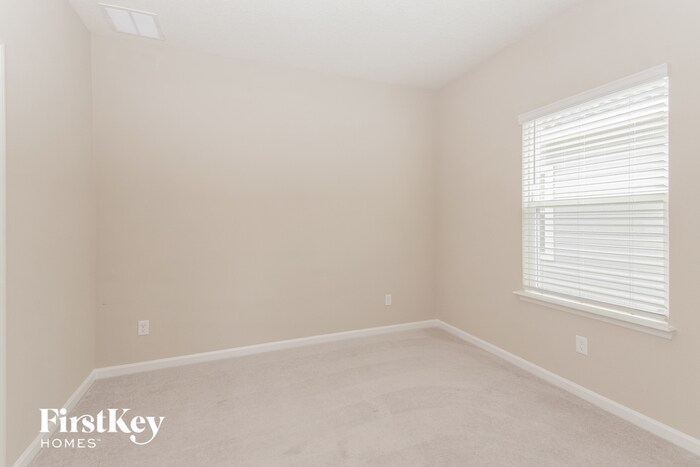 Building Photo - 9777 Cilantro Dr