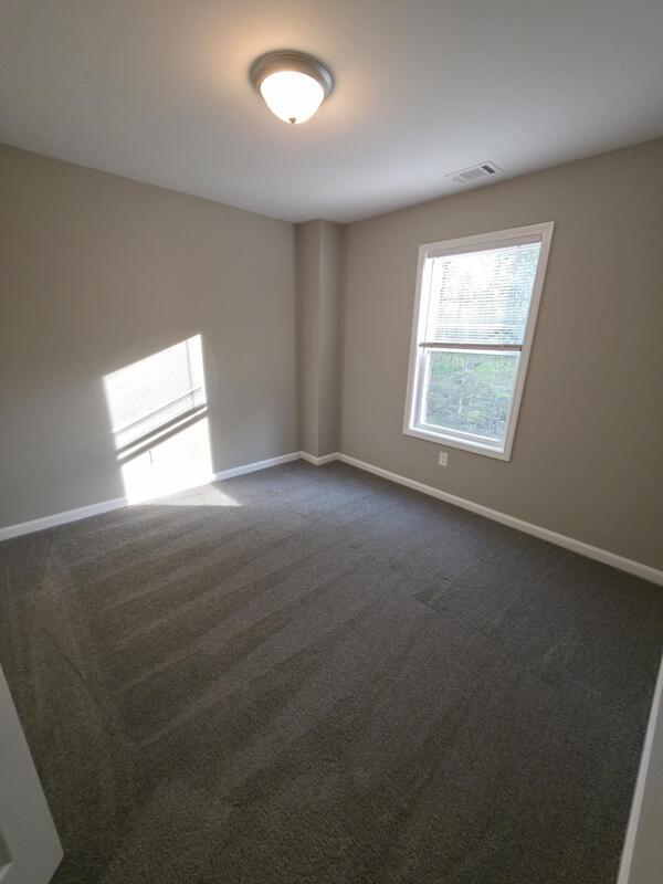 Building Photo - 480 Candlestick Dr