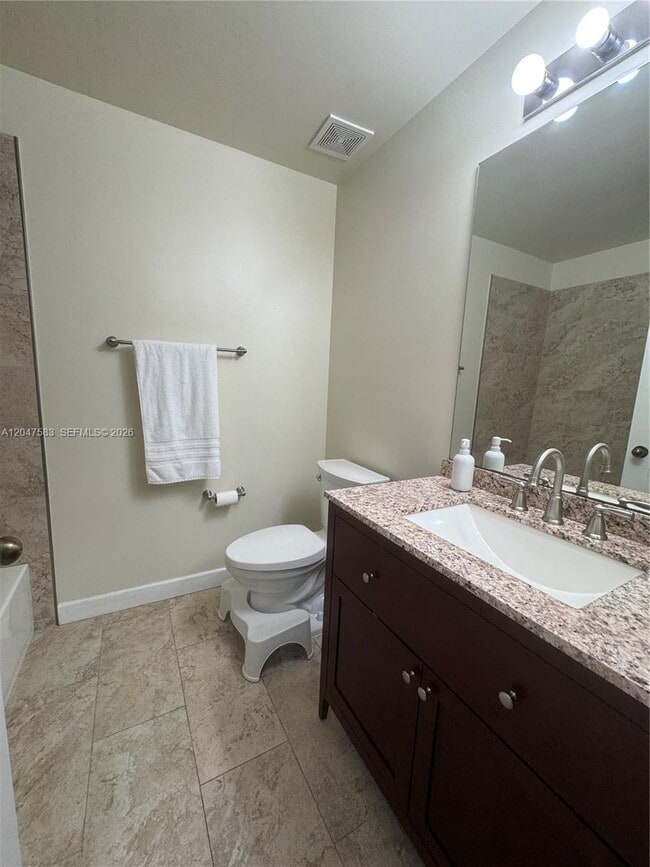 Building Photo - 4152 Pine Ridge Ln