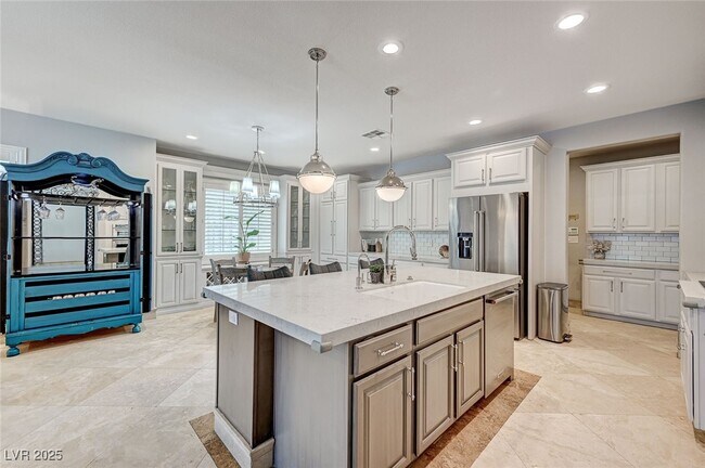 Building Photo - 10249 Wisteria Hills Ct