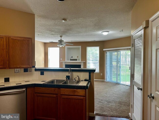 Building Photo - 7417 Hindon Cir