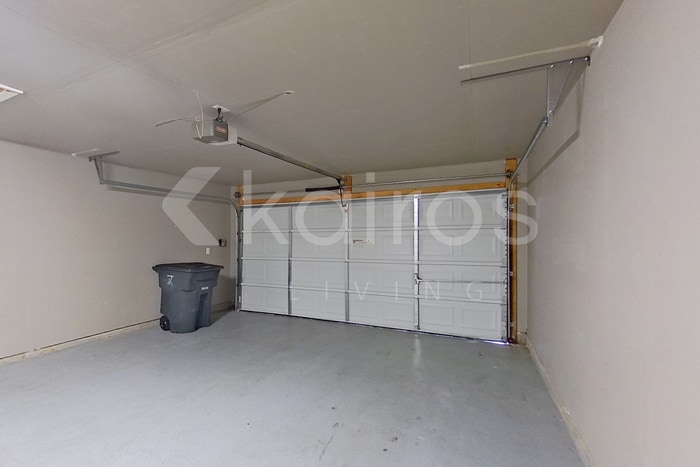 Building Photo - 4702 Janelle Dr