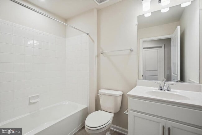 Building Photo - 21812 Hawksbill High Cir