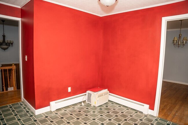 Building Photo - 1643 Colonial Manor Dr