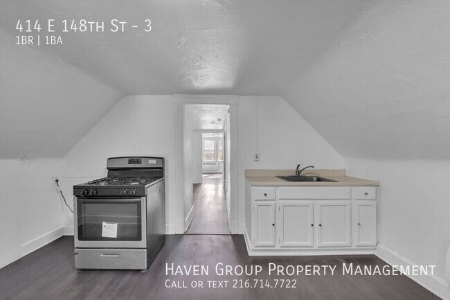 Building Photo - 414 E 148th St