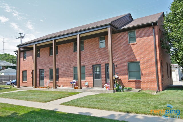 Primary Photo - 3137 S St