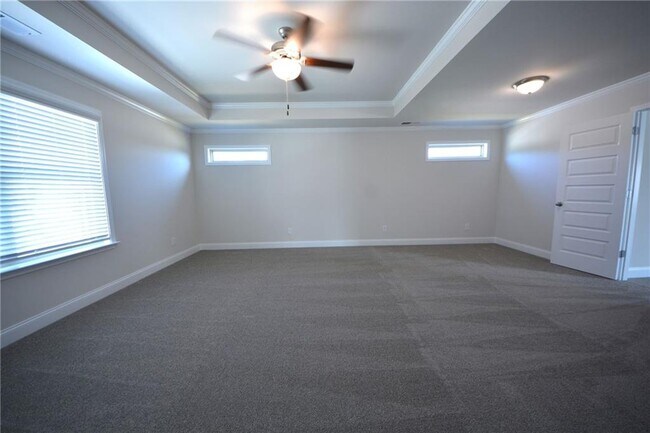 Building Photo - 1464 Sunny Vly Ln