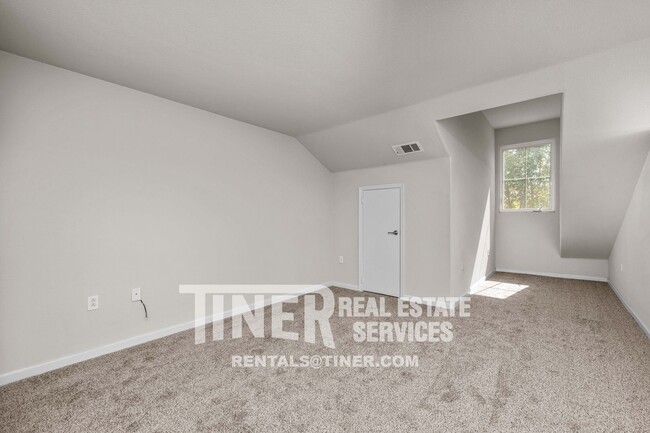 Building Photo - Beautiful Syrah Two Bedroom Condominium