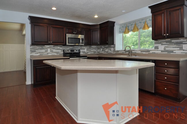 Building Photo - 11758 Chalk Creek Way