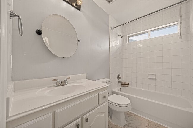 Building Photo - 16523 Wax Mallow Dr
