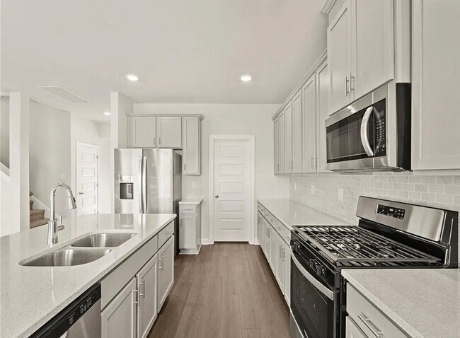 Building Photo - Beautiful 4/3 Available Now!