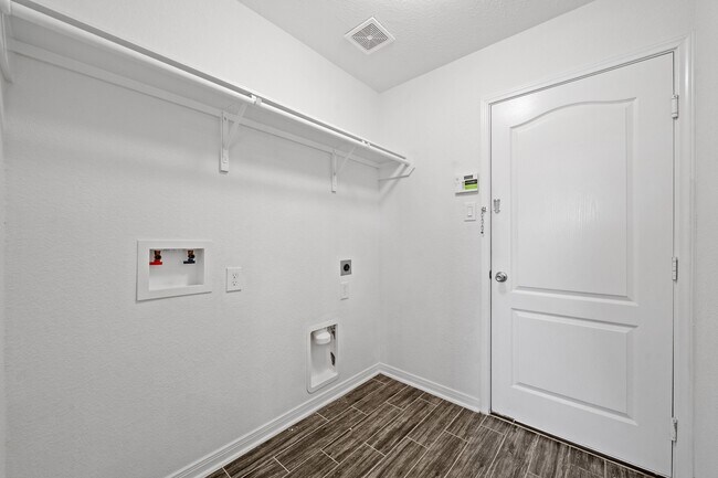 Building Photo - 4918 Harrow Ranch Ct