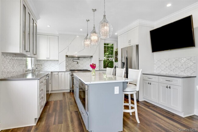 Building Photo - 57 Pintard Ave