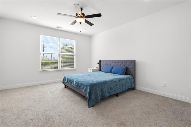 Building Photo - 2532 Campden Mews