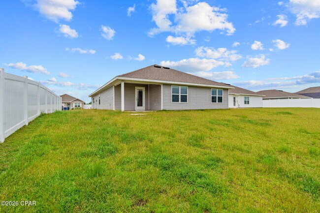 Building Photo - 6416 Bellavia Ln