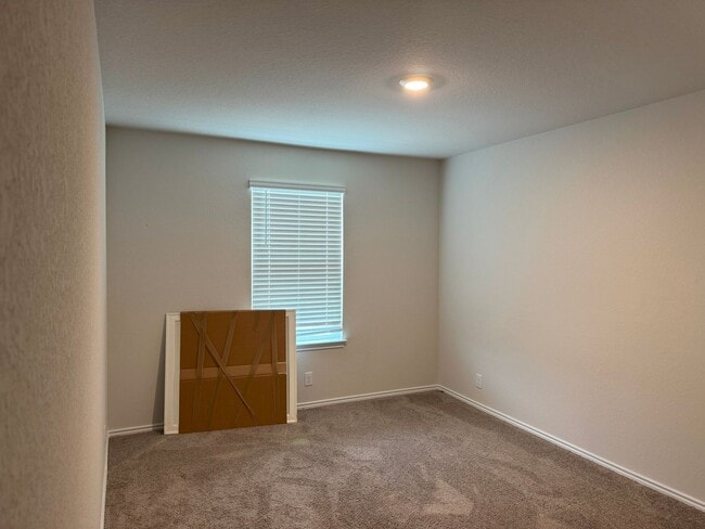 Building Photo - 9603 Lowline Brg