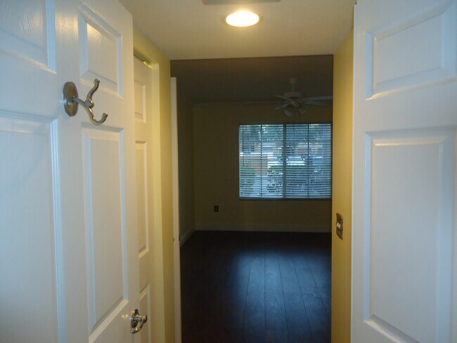 Building Photo - 4280 San Marino Blvd