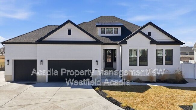 Building Photo - 1437 W Valley Dr