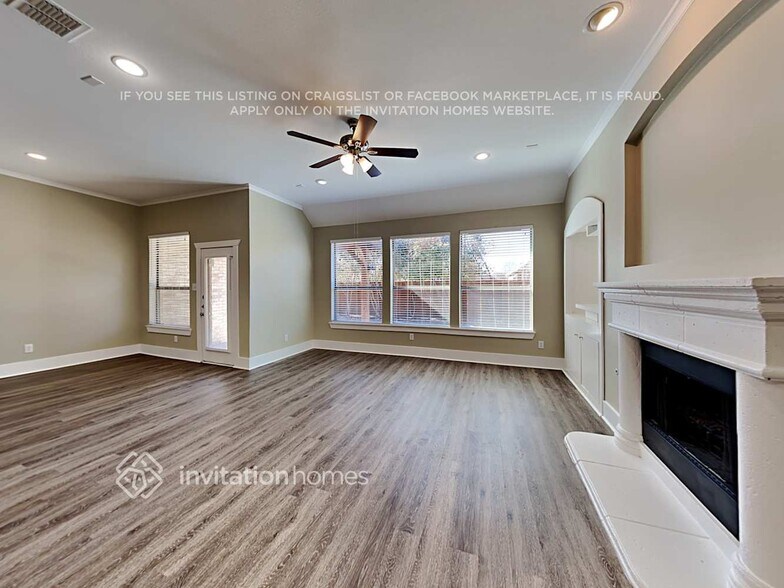 Building Photo - 1006 Eagle Nest Ave