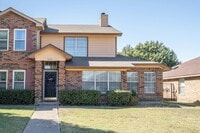 Building Photo - 324 Nita Ln