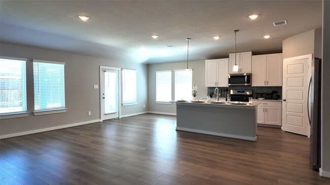 Building Photo - 1629 Hopson Rnch Dr